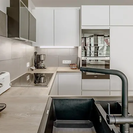 Juta 03,01 Apartment *